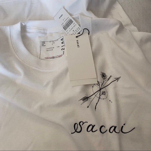 NEW SACAI x DR WOO sz 3 L White Logo Tshirt Rose